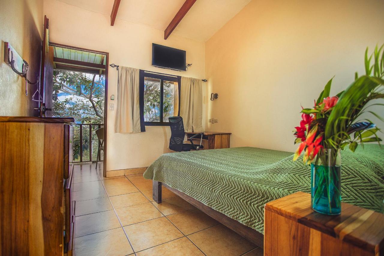 Hotel La Hacienda Quesada  Buitenkant foto