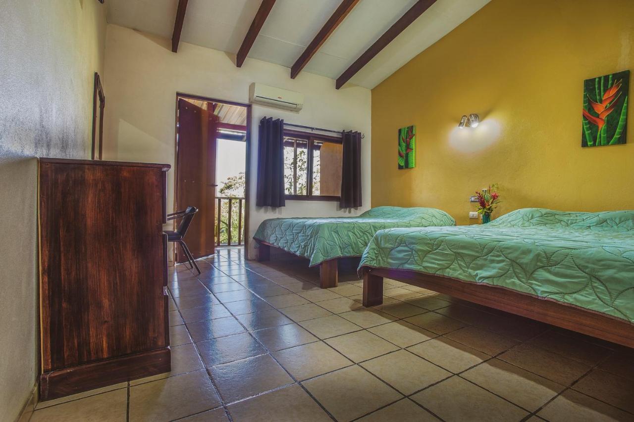 Hotel La Hacienda Quesada  Buitenkant foto