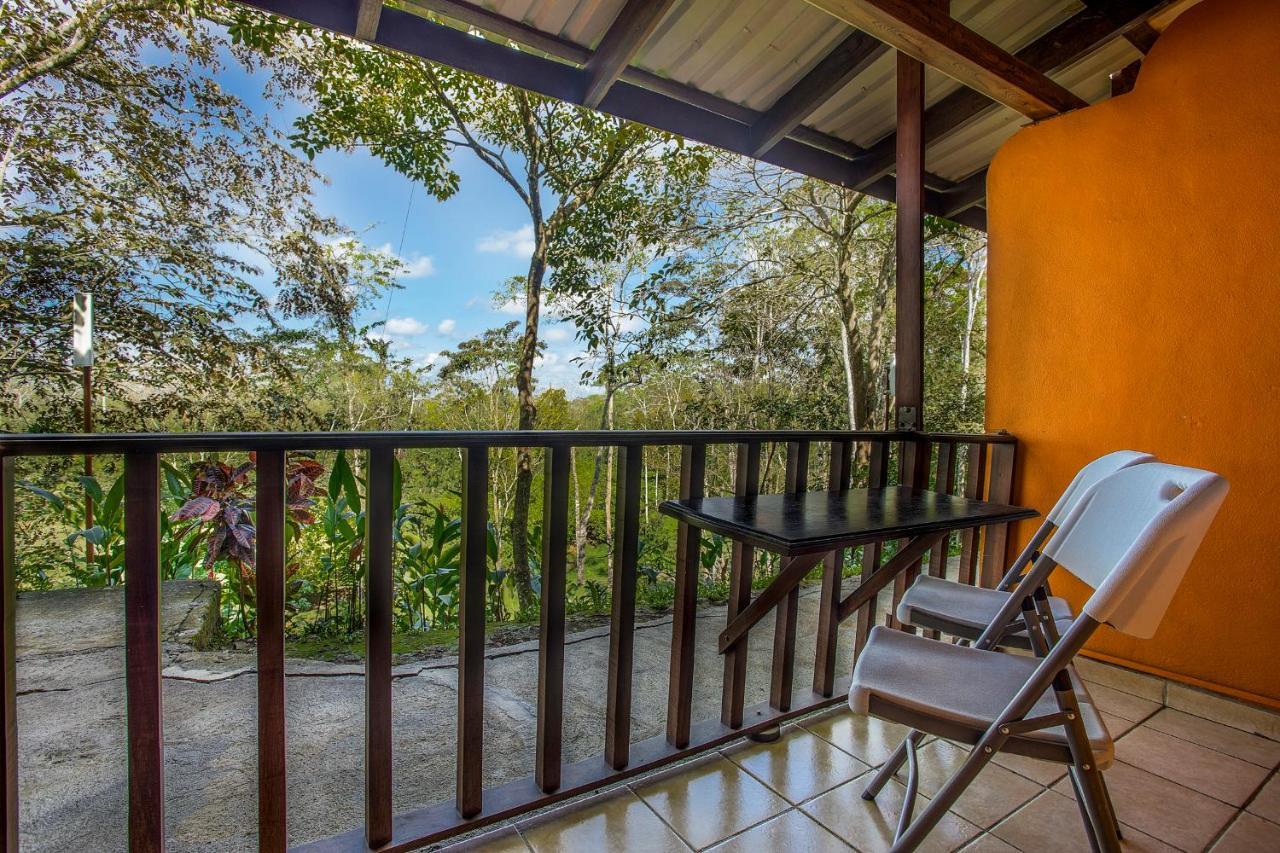 Hotel La Hacienda Quesada  Buitenkant foto